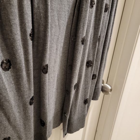 Old Navy Cardigan - Picture 2 of 4